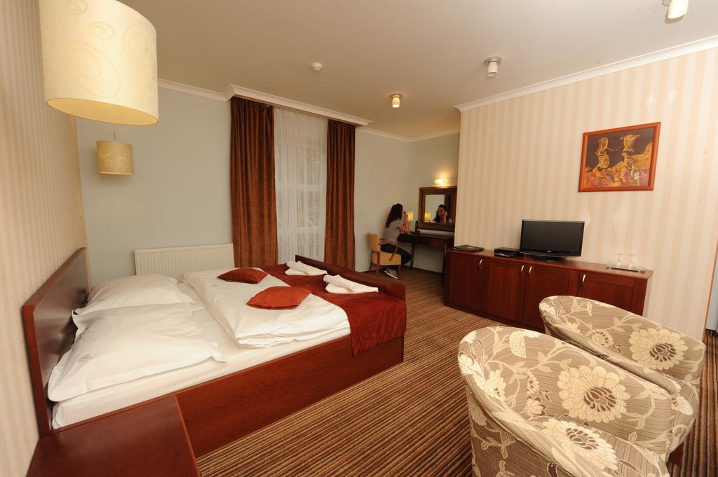 Hotel Encian Rajecké Teplice Exteriér fotografie